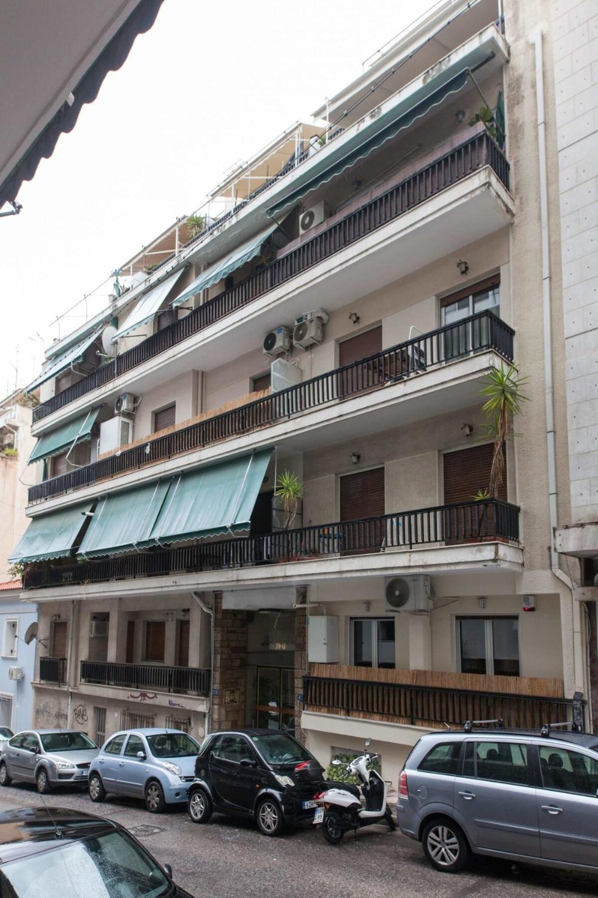 Pagrati Urban Oasis Getaway 2Bd Apt With Balcony Athen Eksteriør billede