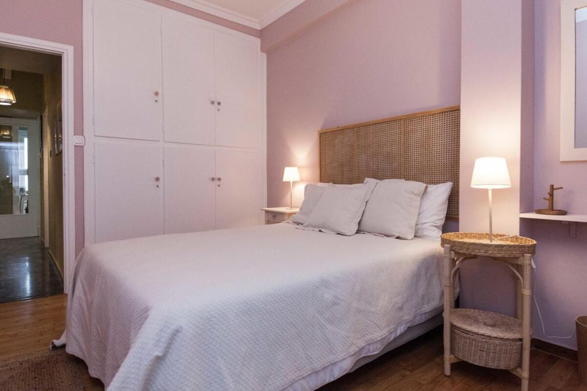 Pagrati Urban Oasis Getaway 2Bd Apt With Balcony Athen Eksteriør billede