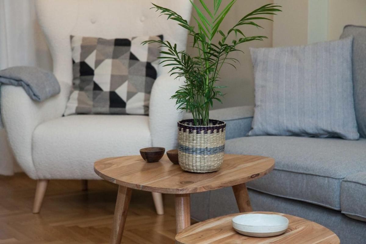 Pagrati Urban Oasis Getaway 2Bd Apt With Balcony Athen Eksteriør billede