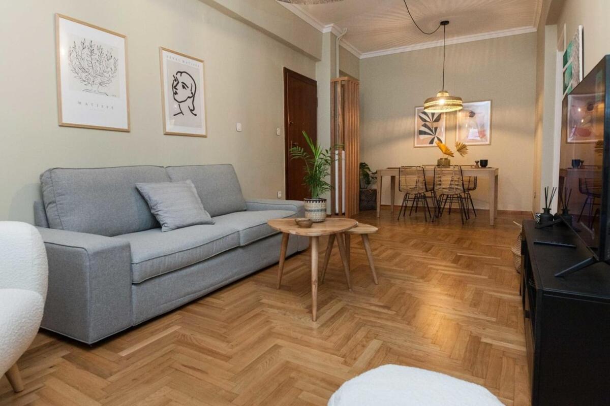 Pagrati Urban Oasis Getaway 2Bd Apt With Balcony Athen Eksteriør billede