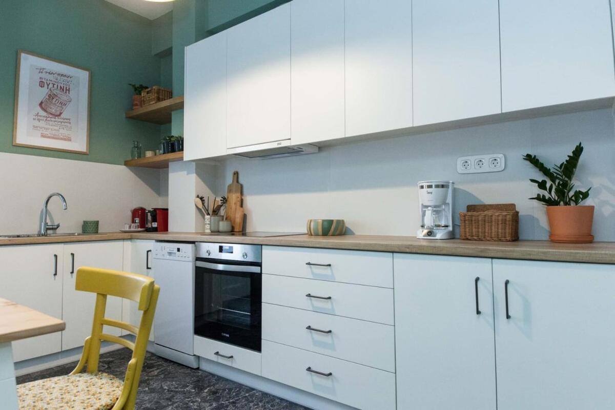 Pagrati Urban Oasis Getaway 2Bd Apt With Balcony Athen Eksteriør billede